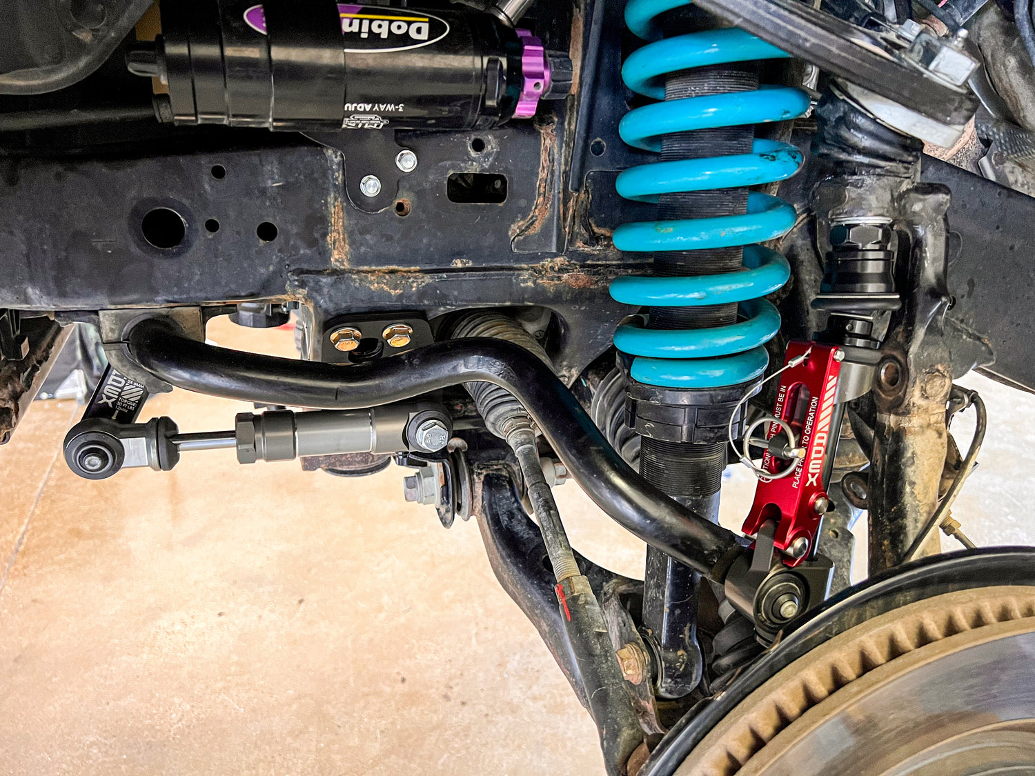 kwikLYNX - TOYOTA SWAY BAR DISCONNECT (Front)