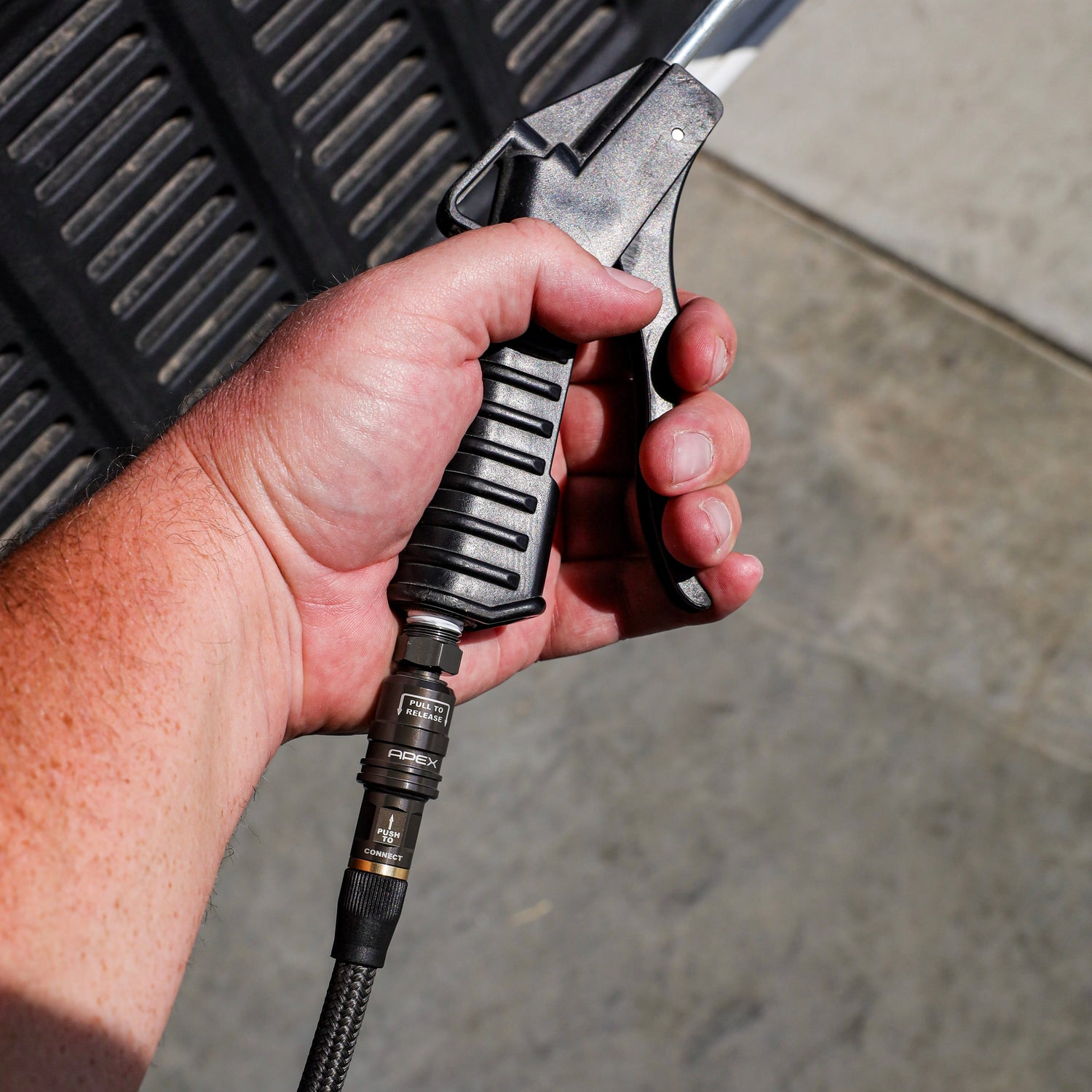 Compact Quick Coupler to 1/4 NPT