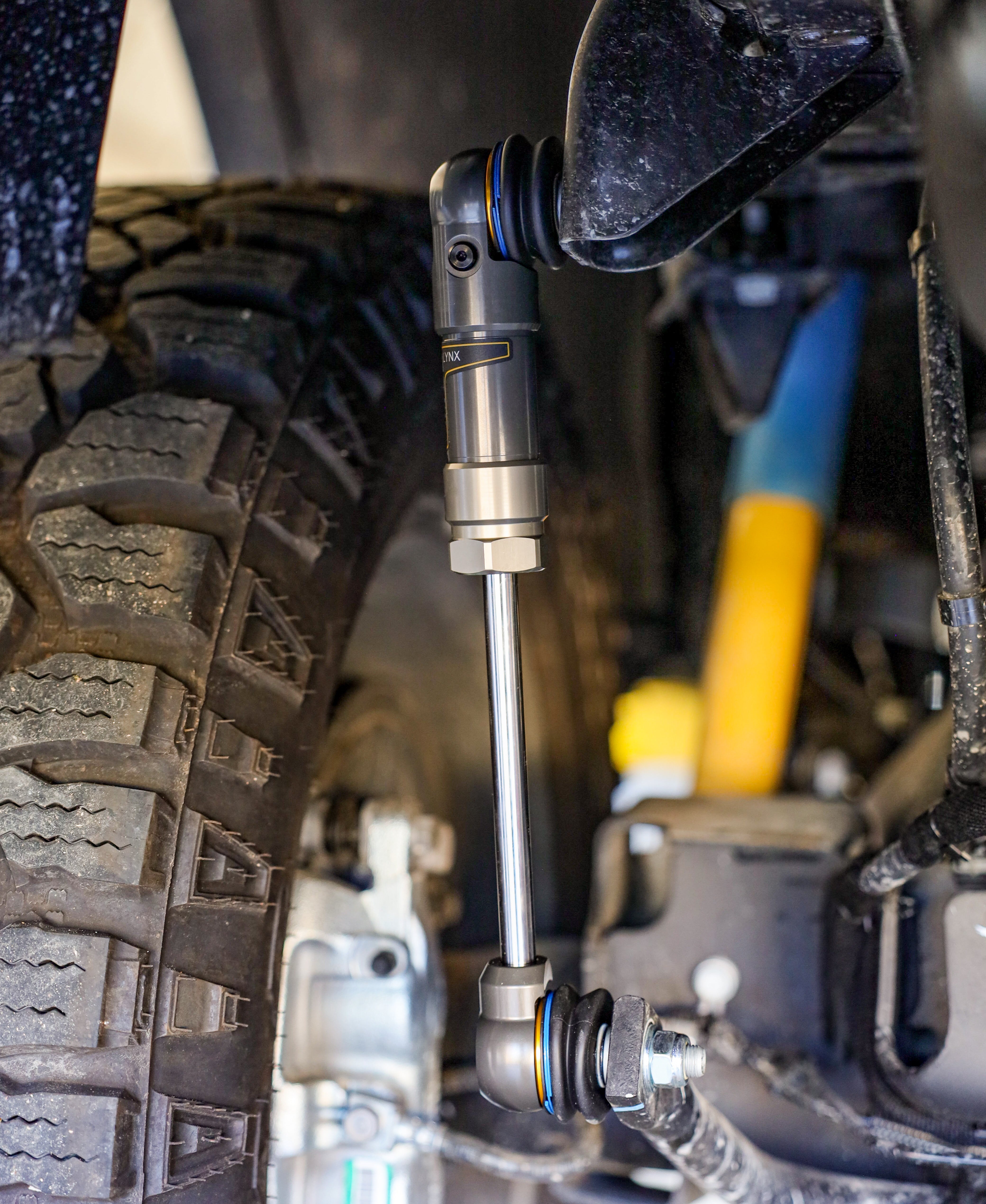 airLYNX - Ram 2500 (Front & Rear Kit) – Apex Performance Products